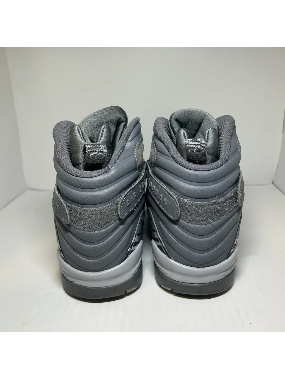 Air Jordan 8 Retro Cool Grey 2017 - Size 13 - (305381-014)